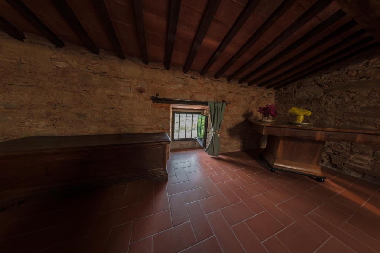 Locanda Di Santantimo Bed & Breakfast Chiassa Superiore Екстериор снимка