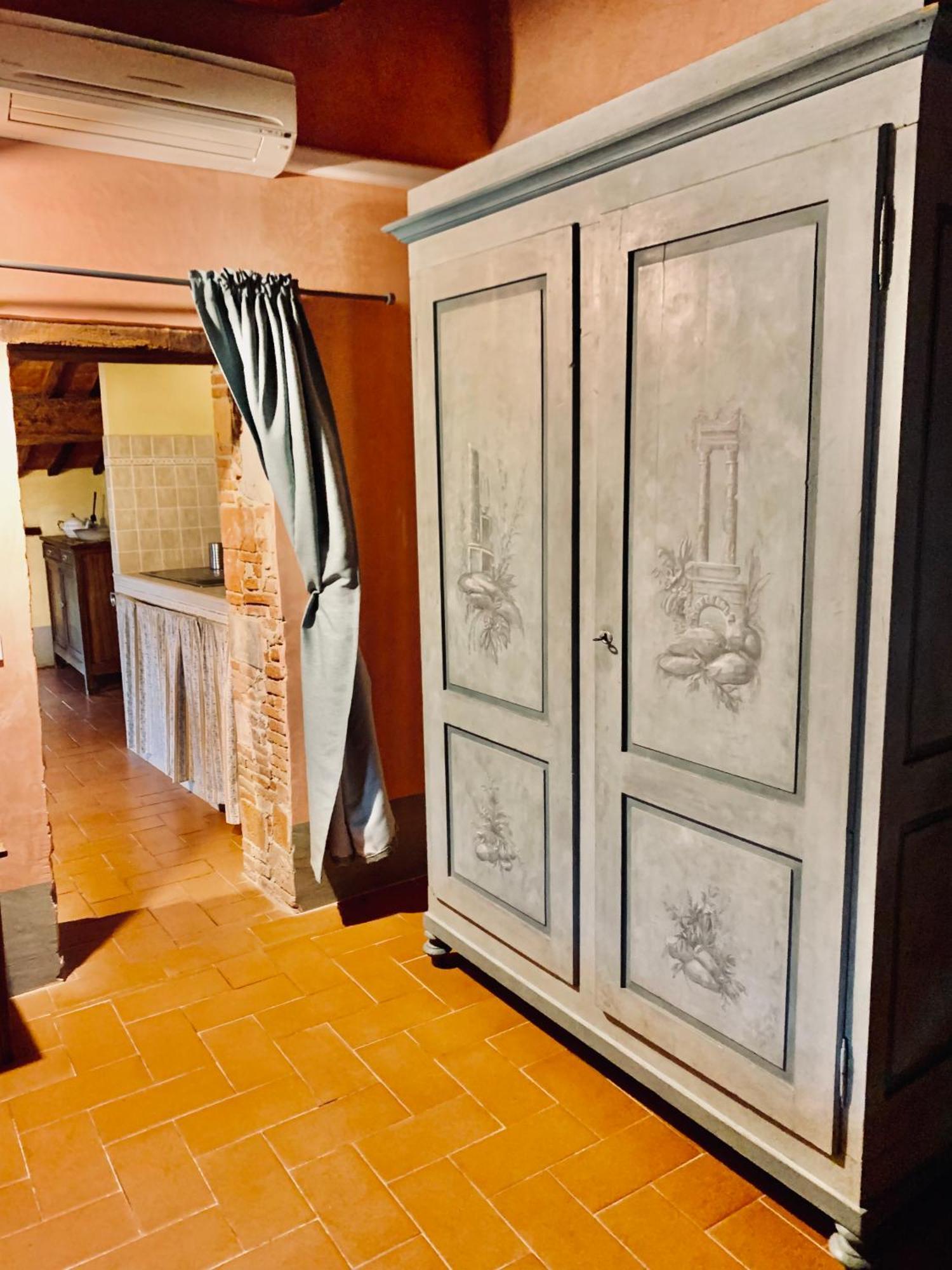 Locanda Di Santantimo Bed & Breakfast Chiassa Superiore Екстериор снимка