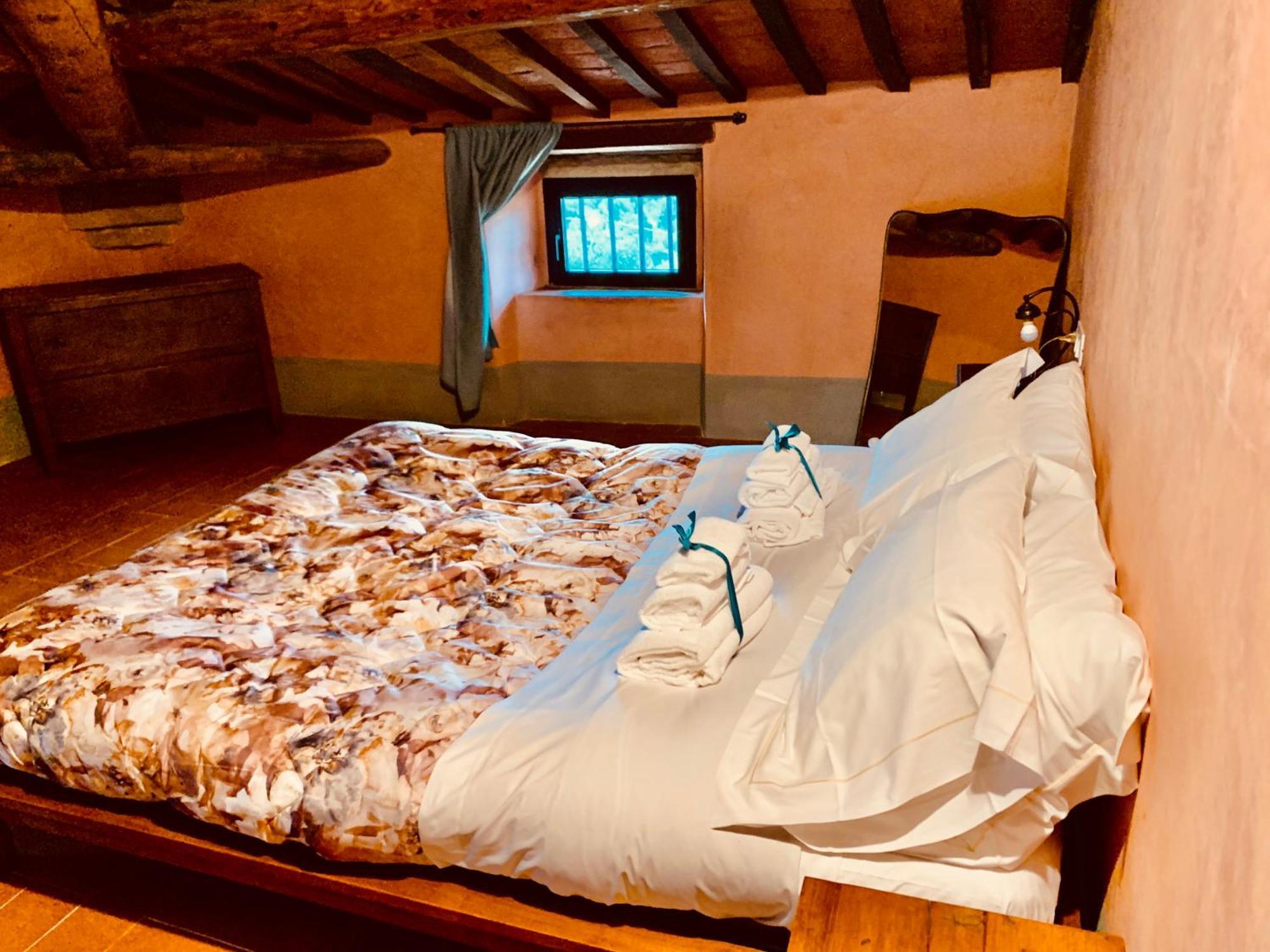 Locanda Di Santantimo Bed & Breakfast Chiassa Superiore Екстериор снимка